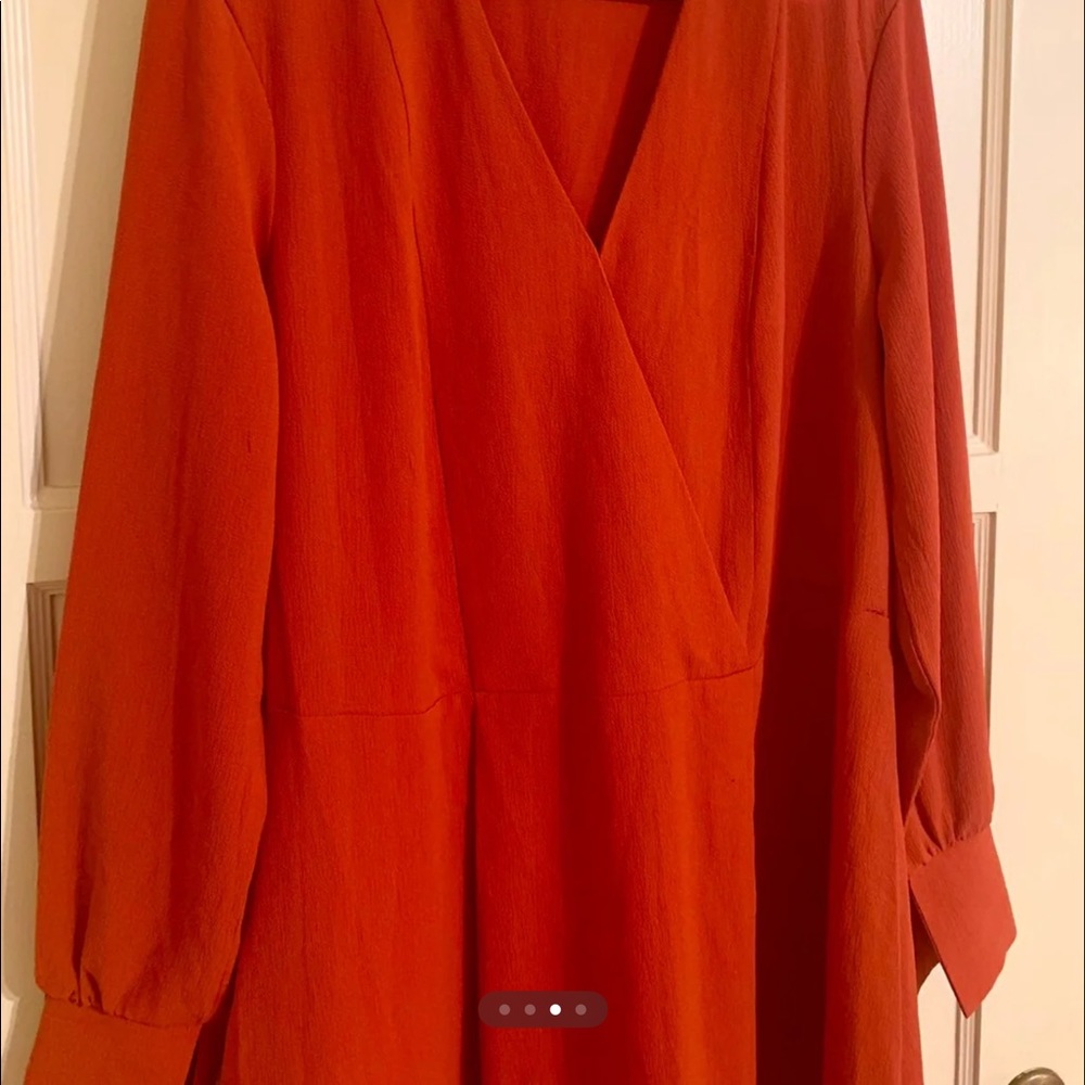 Wrap Dress - Picture 3 of 4